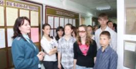 Экскурсию для детского дома провели налоговики ЕАО http://www.r79.nalog.ru/ns/3813744/