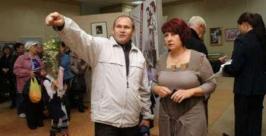 Художница из Биробиджана отметила день рождения персональной выставкой   http://www.gazetaeao.ru/media/k2/items/src/0d1291e1fa606a9ef80357e3314358bb.jpg