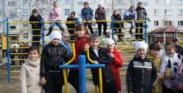 Каждая сдача двора после ремонта становится в Биробиджане праздником Владимир Иващенко