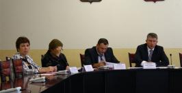 Итоги предвыборных антитеррористических учений подвели в Биробиджане Владимир Иващенко