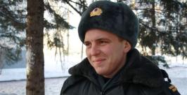 Младший сержант полиции Владимир Донской в Биробиджане задержал ночного грабителя Владимир Иващенко