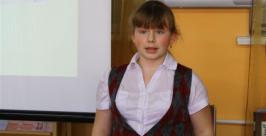 Алена Спичак читала из Чехова Владимир Иващенко