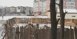 Административное здание может лишить солнечного света жителей одного из домов Биробиджана ГТРК Бира