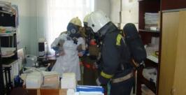 Врачи онкологического диспансера ЕАО и огнеборцы справились с условным пожаром пресс-служба ГУ МЧС России по ЕАО