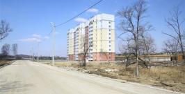 Улицу имени Почетного гражданина города Юрия Шалаева открыли в Биробиджане Владимир Иващенко