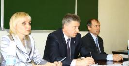 На транспортные проблемы пожаловались ТОСовцы руководству Биробиджана Владимир Иващенко
