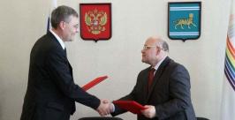  Александр Винников и Геннадий Алексеев http://www.eao.ru/?p=regnews