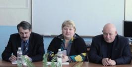 Спикер парламента ЕАО обсудил с выпускниками школ Ленинского района вопросы образования пресс-служба областного парламента