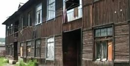 Жители аварийного барака в ЕАО живут без воды и отопления ГТРК Бира