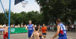 В матче всех звезд принял участие мэр города Андрей Пархоменко Владимир Иващенко