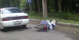 С переломом ноги доставлен в больницу водитель мопеда в результате ДТП в Биробиджане РИА ЕАОmedia