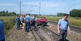 По предварительной версии, в трагедии на ж/д переезде в Биробиджане виноват водитель авто Пресс-служба ГУ МЧС по ЕАО