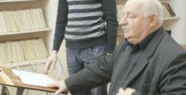 В ЕАО необходим губернаторский оркестр http://www.gazetaeao.ru/gazetiy/birobidjanskaya-zvezda/6317059-05.09.2012/skverniyiy-anekdot.html