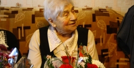 Участница войны Татьяна Лихацкая отмечат 90-летие Владимир Иващенко