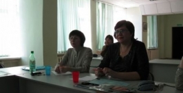 Свою квалификацию повысили работники библиотек ЕАО http://kulturaeao.ru/novosti-kultury/item/210-kursiy-poviysheniya-kvalifikacii-bibliotechniyh-rabotnikov-deyateliynostiy