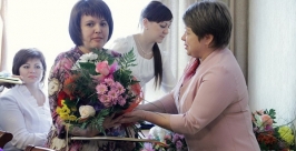Многодетных матерей ЕАО чествовали в региональном правительстве http://eao.ru/?p=regnews&newsid=11320