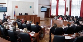 Общественная палата при губернаторе ЕАО передала бразды правления областной палате http://www.eao.ru/