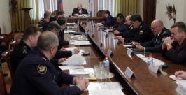 Профилактику рейдерских захватов обсудили в правительстве ЕАО http://www.eao.ru/?p=regnews&newsid=11398