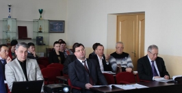 Велопарковки у биробиджанских магазинов просит установить молодежь Игорь Шавернев