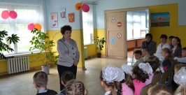 Реализацию прав на получение образования проверила в с. Пашково детский омбудсмен ЕАО http://www.eao.ru/