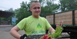 В парке культуры и отдыха прошел субботник Блог ОМП при Законодательном Собрании ЕАО