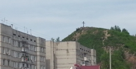 Спиленный крест в Биробиджане установлен неизвестными Народный корреспондент