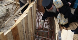 Закладная грамота уложена в основание строящегося в Биробиджане храма ИА ЕАОmedia