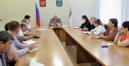Александр Винников провел встречу с представителями финансовых структур www.eao.ru