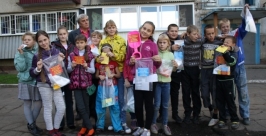 Юные активисты самоуправления провели акции по перевоспитанию владельцев собак  ИА ЕАОmedia