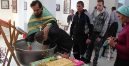 Более 20-ти пострадавших от паводка жителей Октябрьского района ЕАО прошли обряд крещения пресс-служба Биробиджанской епархии 