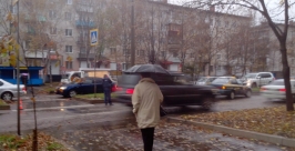 Ребенка сбил таксист на пешеходном переходе по ул. Пионерской в Биробиджане корр. ИА ЕАОmedia