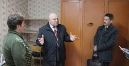 Глава ЕАО побывал в пяти пунктах длительного пребывания в Биробиджане  http://www.eao.ru/