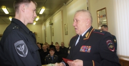 Деятельность СОБР и ОМОН в 2013 году главный полицейский ЕАО оценил удовлетворительно Пресс-служба УМВД России по ЕАО