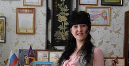 Директор Детской школы искусств г. Облучье Илона Шестова Из личного архива