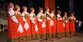 Славили область со сцены Дворца культуры участники ветеранский организаций Биробиджана Пресс-служба Законодательного Собрания ЕАО