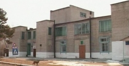 Культработники с.Лазарево ЕАО вынуждены работать под гнилой крышей Дома культуры ГТРК &quotБира&quot