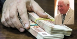 Доход Евгения Сухарева в 2013 году составил более 2 млн рублей ИА EAOmedia