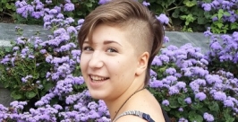 Пропавшая 16-летняя биробиджанка Александра Бахмутская найдена в Приморском крае Из семейного архива