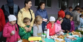 Осенняя ярмарка в школе №7 Владимир Иващенко