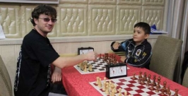 Шахматисты Биробиджана от души покуражились во время очередного турнира Виктор Черненко, газета Биробиджанская звезда