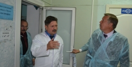 Дмитрий Борисенко в белом халате Валентина Шамеева