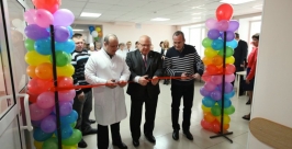 Традиционное разрезание красной ленточки Департамент пресс-службы губернатора и правительства ЕАО