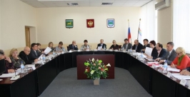 Правила депутатской этики впервые разработали в городской Думе Биробиджана Владимир Иващенко, ЕАОmedia