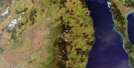 Снимок из космоса http://metkere.com/img/2014/12/ESA_metkere_Chinese-Russian_border.jpg