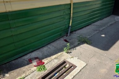 Снес трубу, оставил без газа весь дом и сбежал с места ДТП "бесправный" водитель в ЕАО