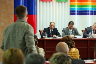 Александр Левинталь побывал на нескольких предприятиях областного центра  департамент пресс-службы губернатора и правительства ЕАО