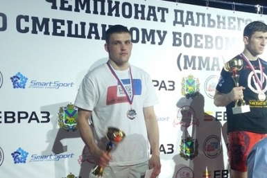 Соревнования по смешанным единоборствам во Владивостоке Из архива Андрея Павлова