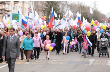 Первомай-2015 в Биробиджане www.eao.ru