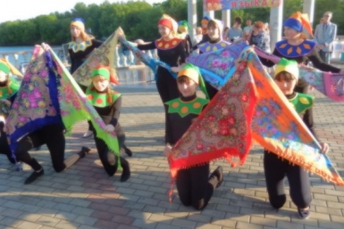 День рождения Пушкина отметили в Биробиджане Святослав Иващенко