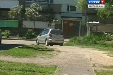 Машин в областном центре становится все больше, а мест для парковки не прибавляется ГТРК Бира